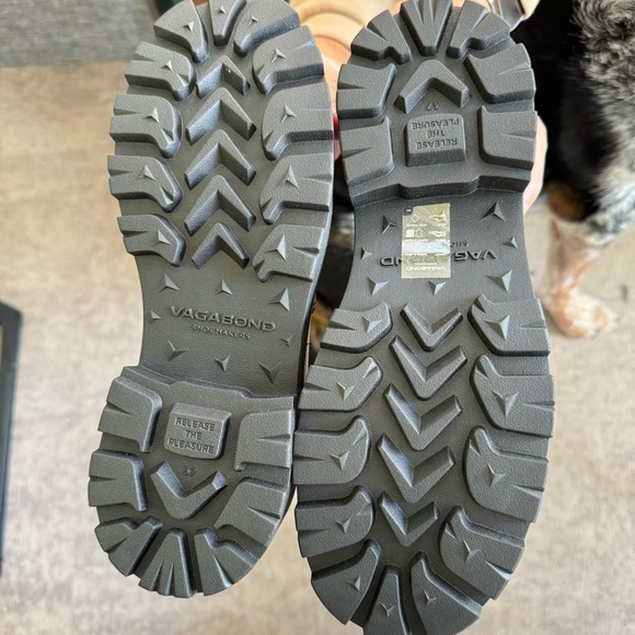 Vagabond Platform Leather Boots - Picture 3 of 6